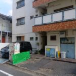 方南マンション駐車場(軽のみ)